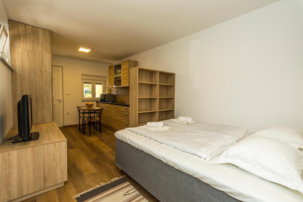 No Stress Apartment เกรบัชติซา ภายนอก รูปภาพ