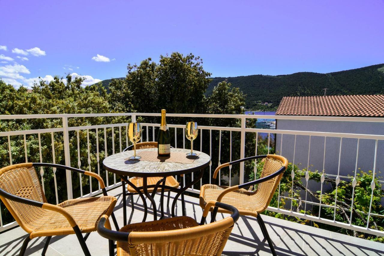 No Stress Apartment เกรบัชติซา ภายนอก รูปภาพ